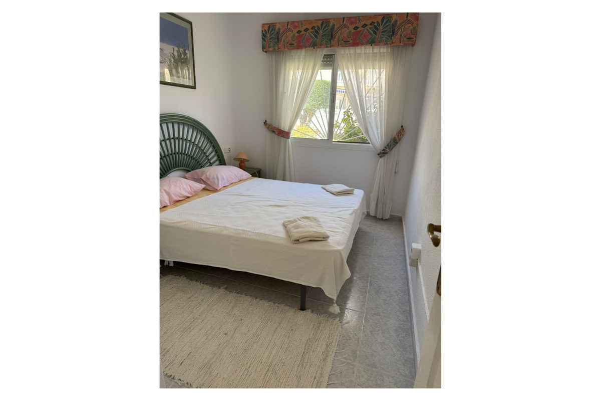 Appartement te koop in Dona Pepa | 2 slaapkamers H5347759