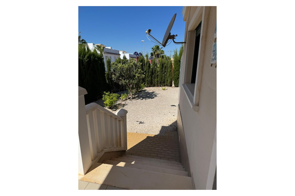 Appartement te koop in Dona Pepa | 2 slaapkamers H5401741