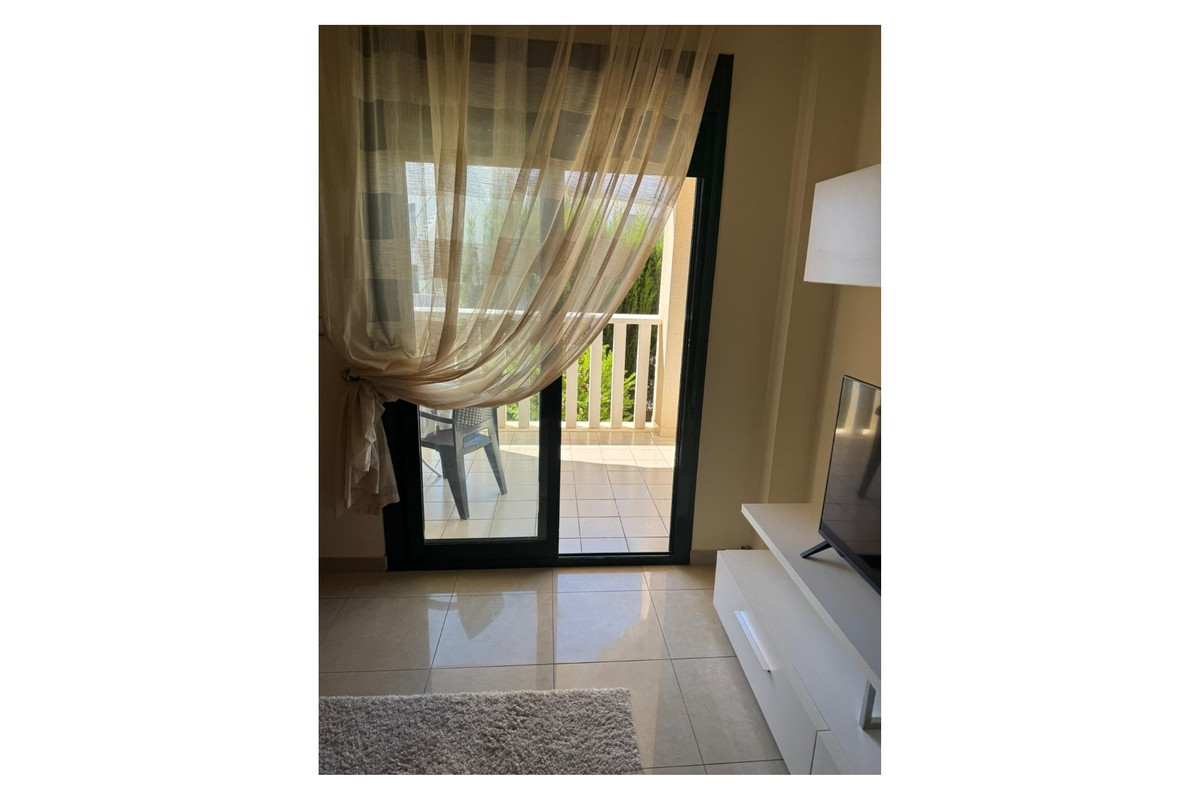 Appartement te koop in Dona Pepa | 2 slaapkamers H5401741