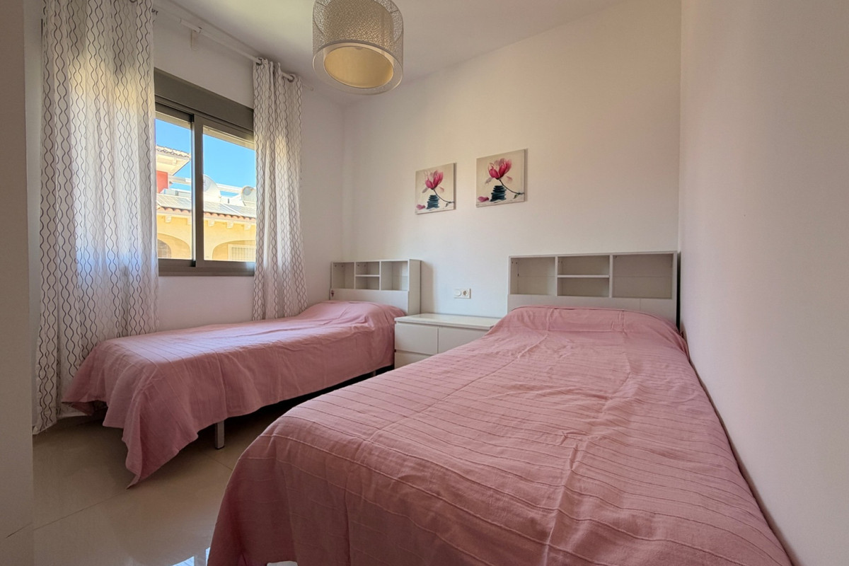 Appartement te koop in Dona Pepa | 2 slaapkamers H5477770