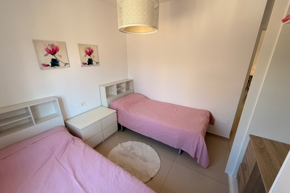 Appartement te koop in Dona Pepa | 2 slaapkamers H5477770