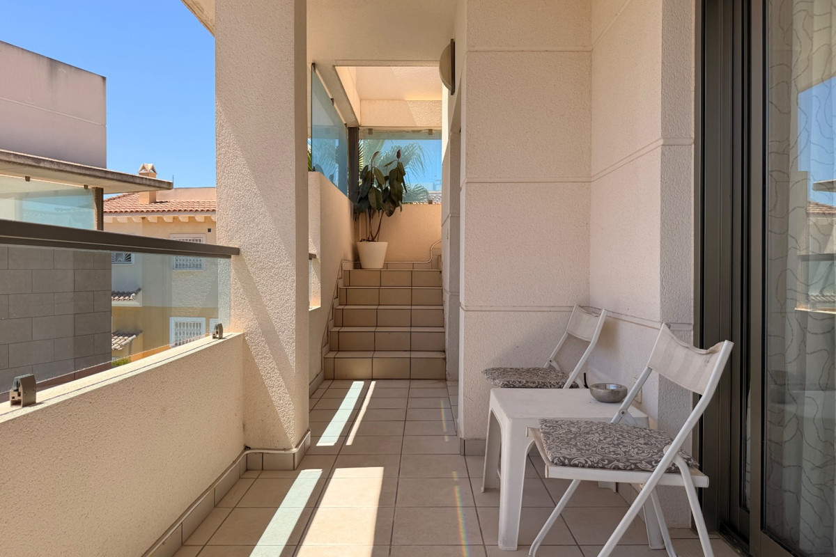 Appartement te koop in Dona Pepa | 2 slaapkamers H5477770