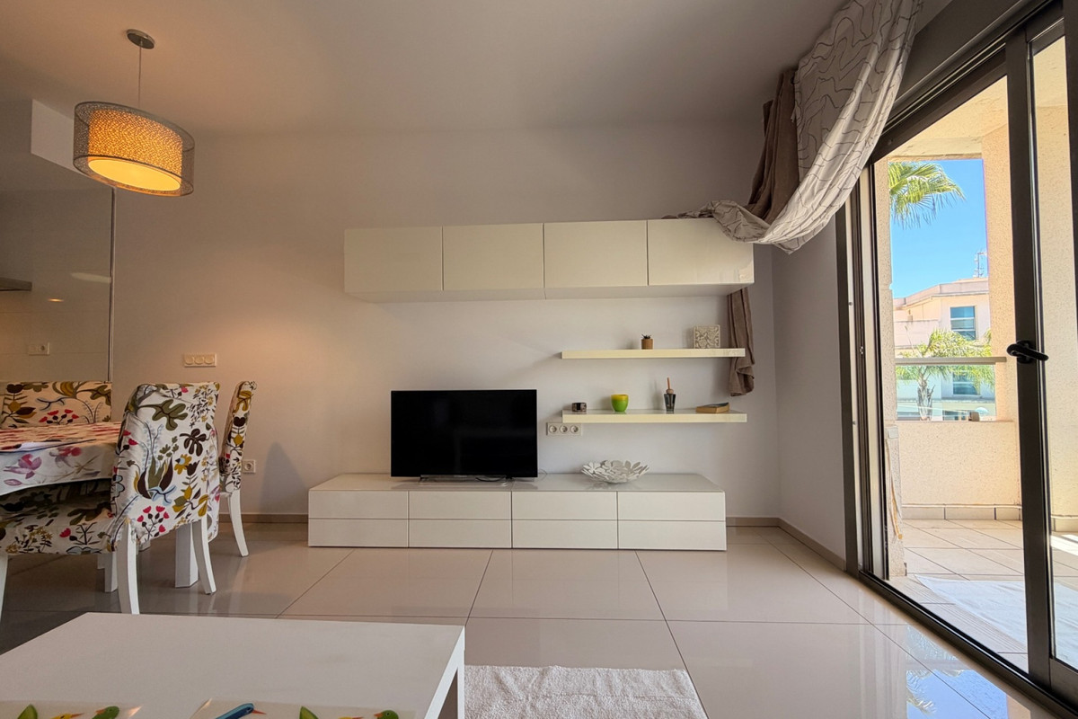 Appartement te koop in Dona Pepa | 2 slaapkamers H5477770