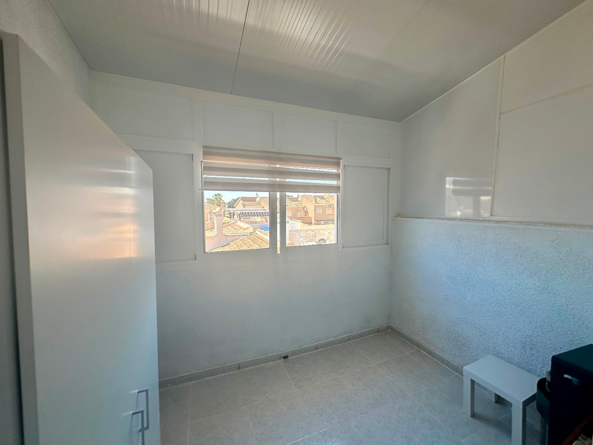 Appartement te koop in Dona Pepa | 2 slaapkamers H5480995