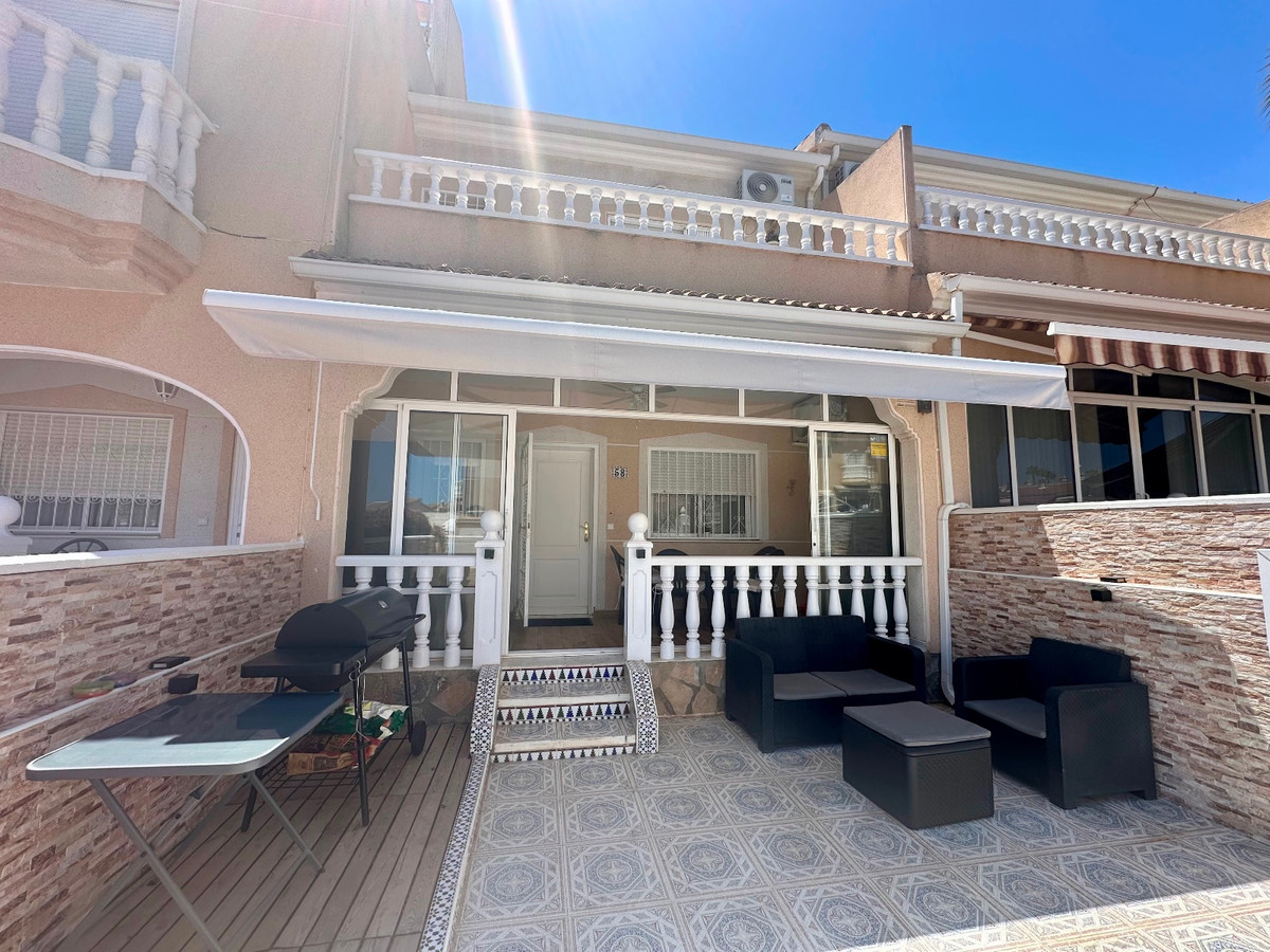 Appartement te koop in Dona Pepa | 2 slaapkamers H5480995