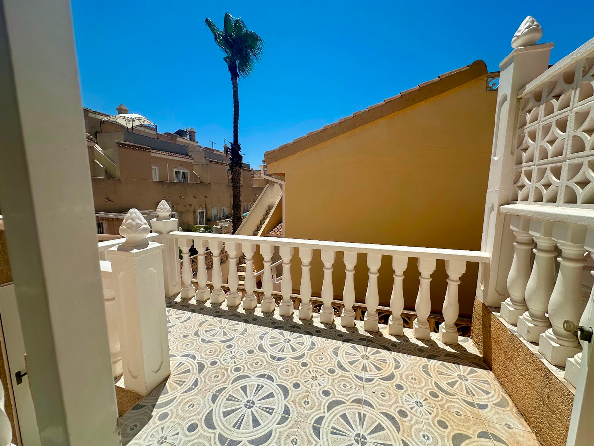 Appartement te koop in Dona Pepa | 2 slaapkamers H5480995