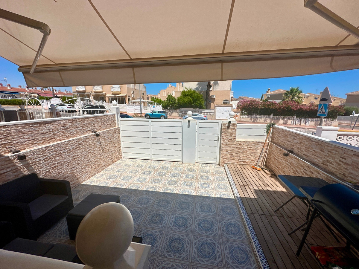 Appartement te koop in Dona Pepa | 2 slaapkamers H5480995