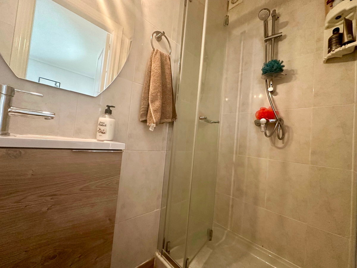 Appartement te koop in Dona Pepa | 2 slaapkamers H5480995