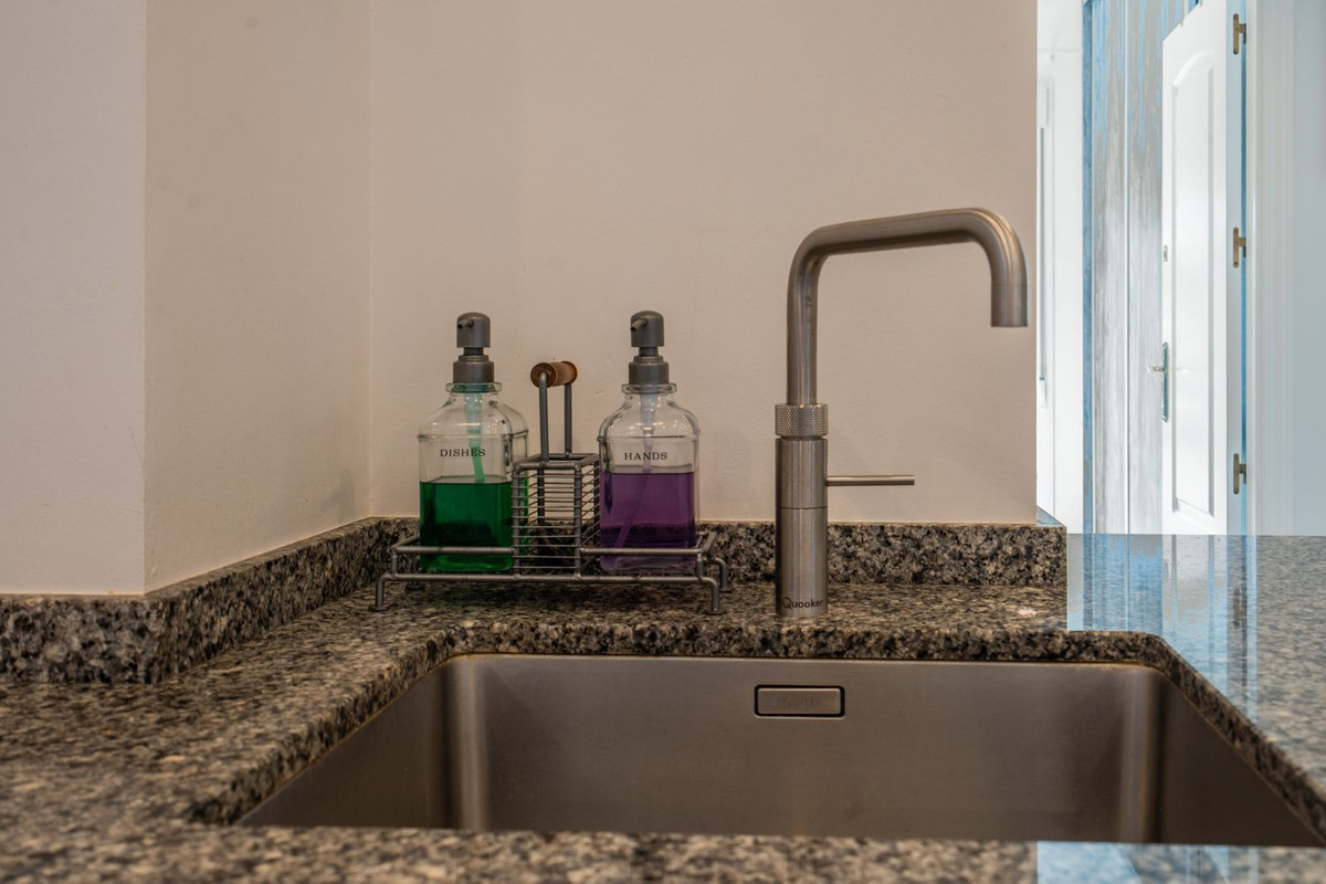 Appartement te koop in El Chaparral | 3 slaapkamers H5025898