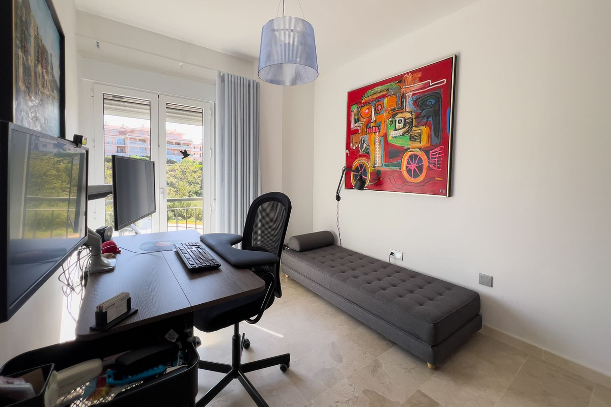 Appartement te koop in El Chaparral | 3 slaapkamers H5025898
