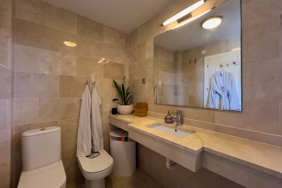 Appartement te koop in El Chaparral | 3 slaapkamers H5025898