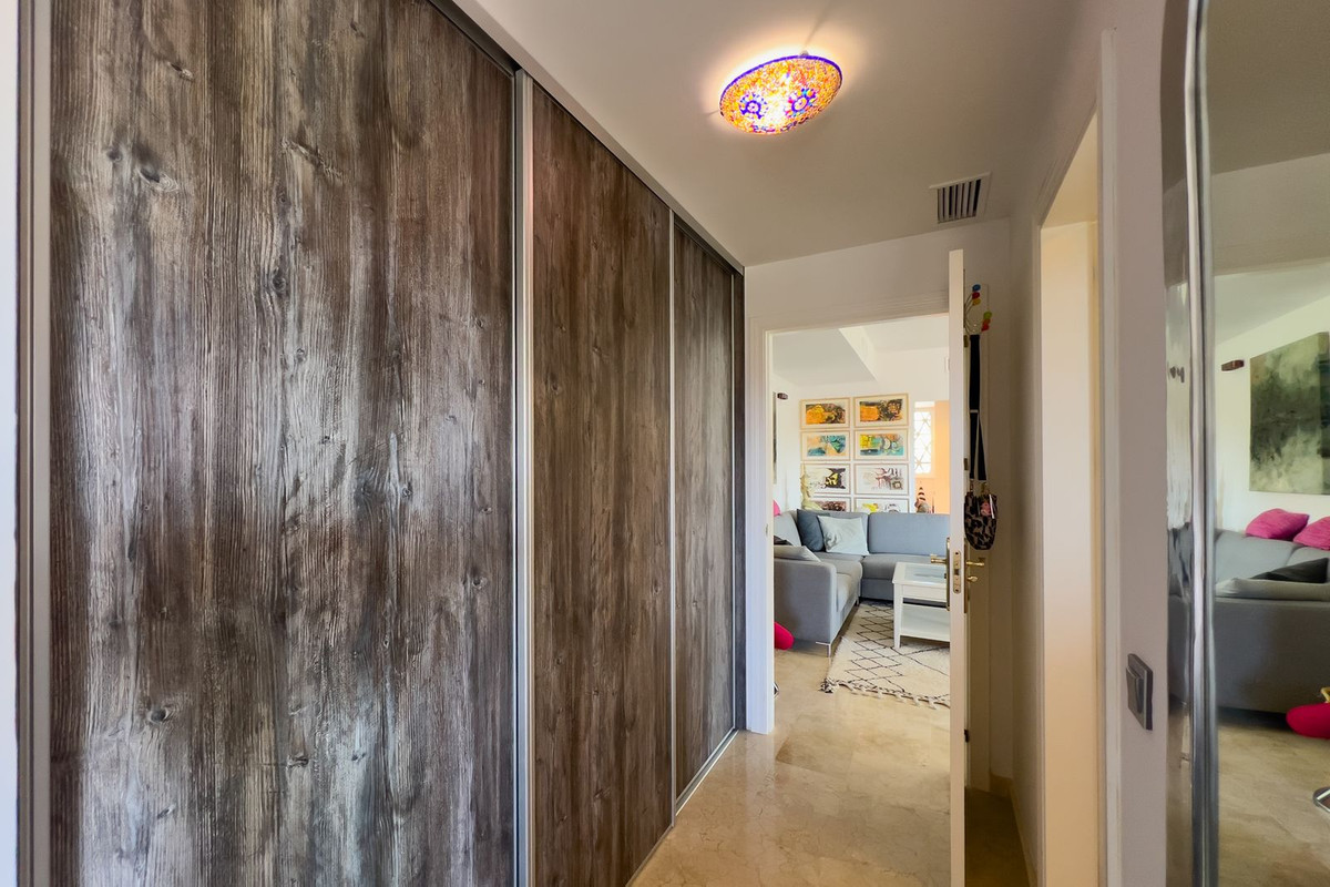 Appartement te koop in El Chaparral | 3 slaapkamers H5025898