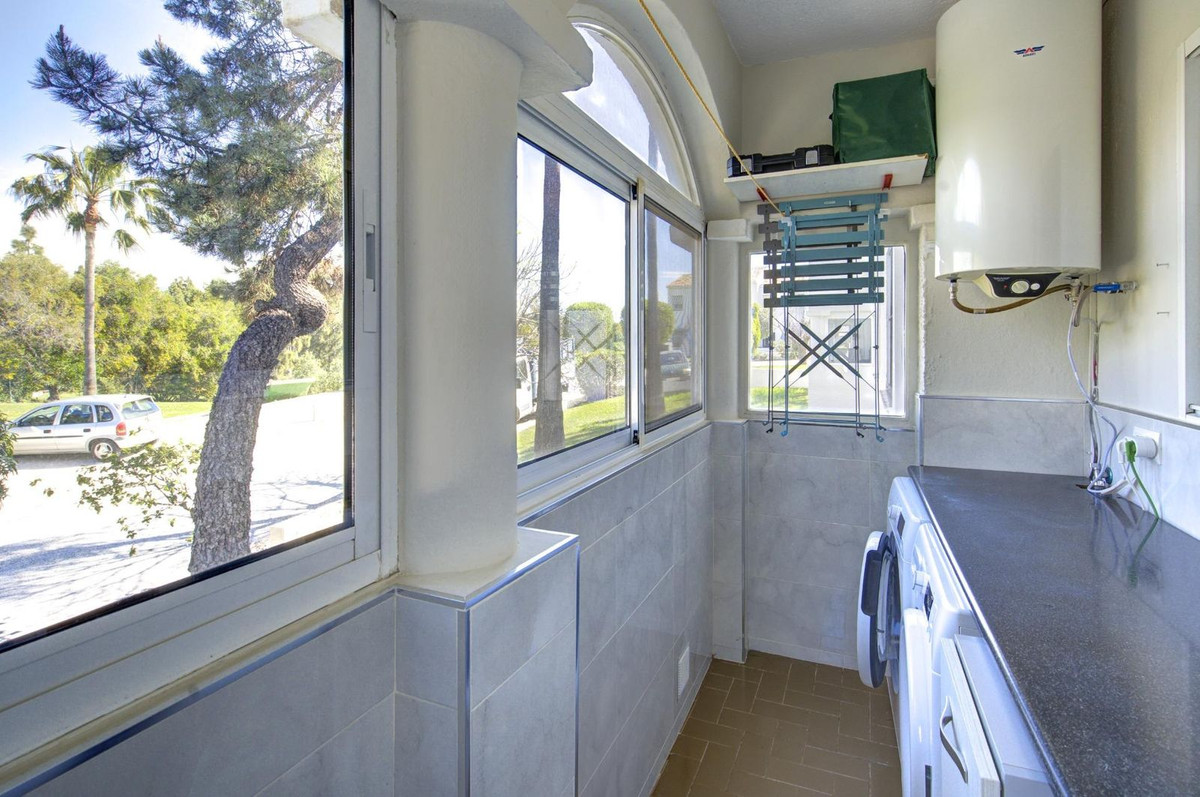 Begane grond appartement in El Chaparral-15