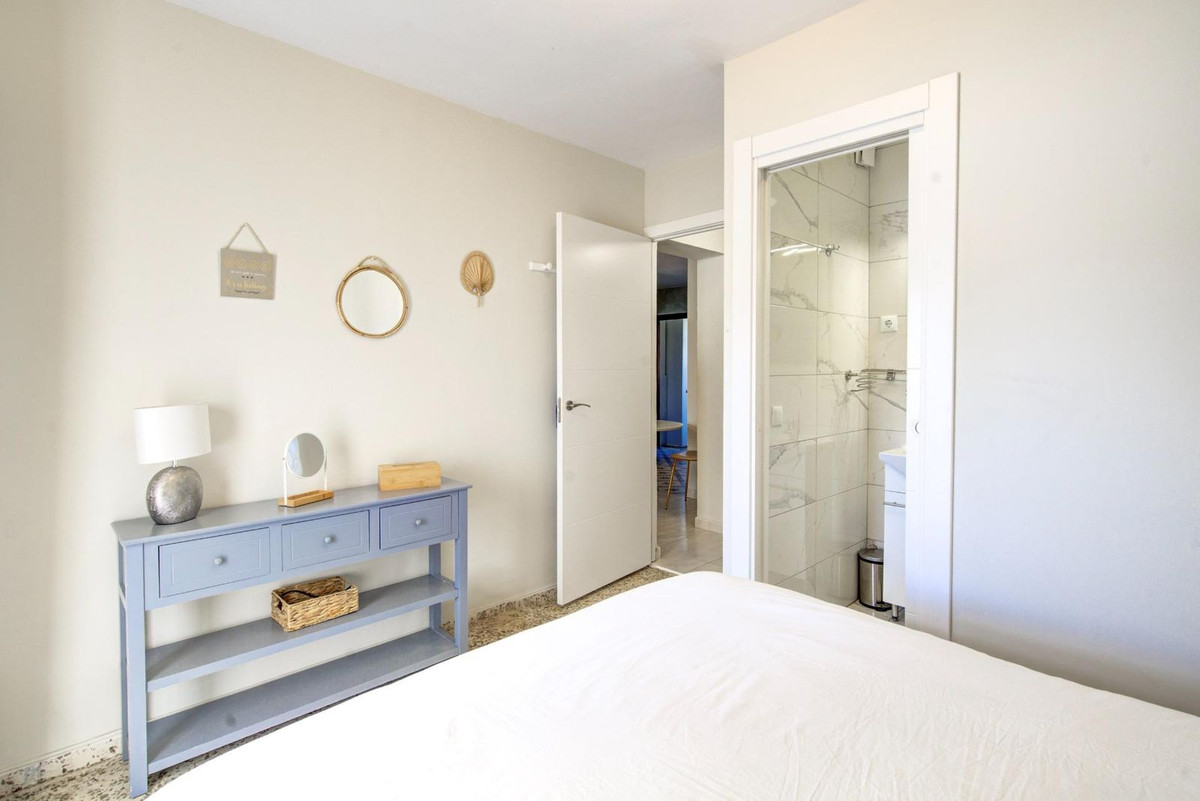 Begane grond appartement in El Chaparral-21