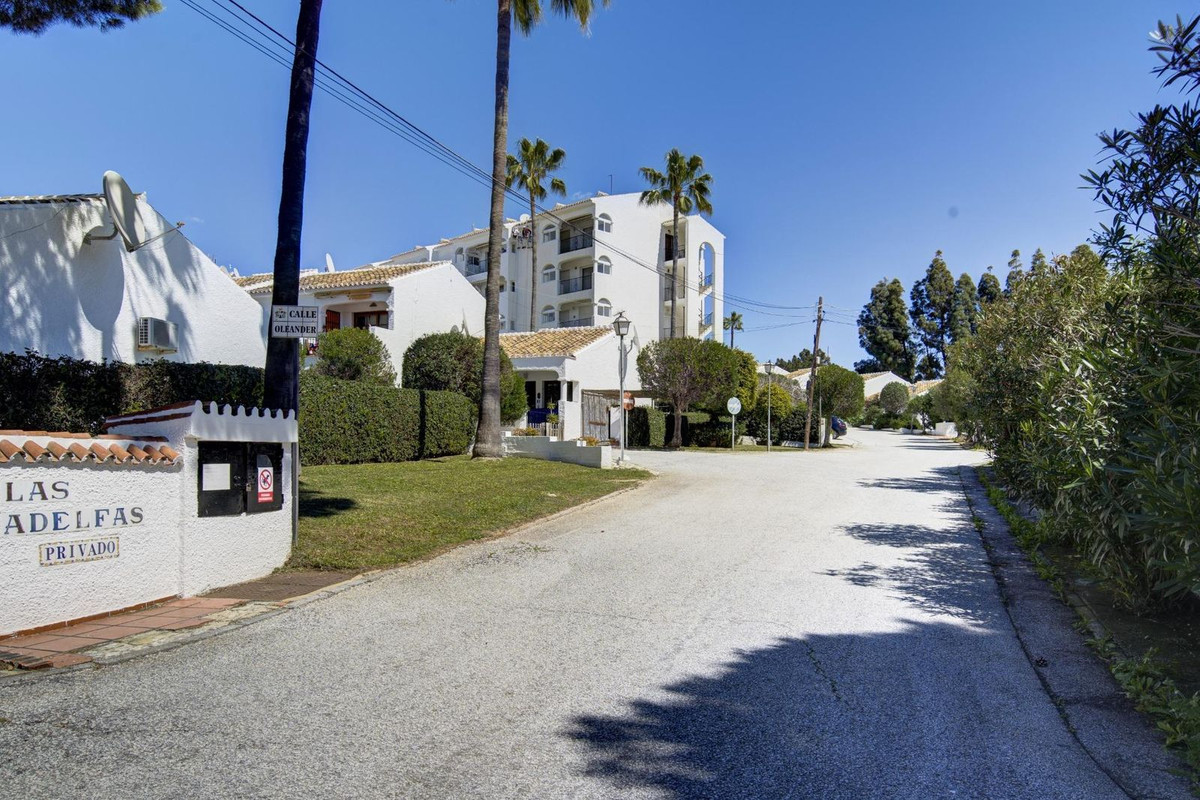 Begane grond appartement in El Chaparral-36