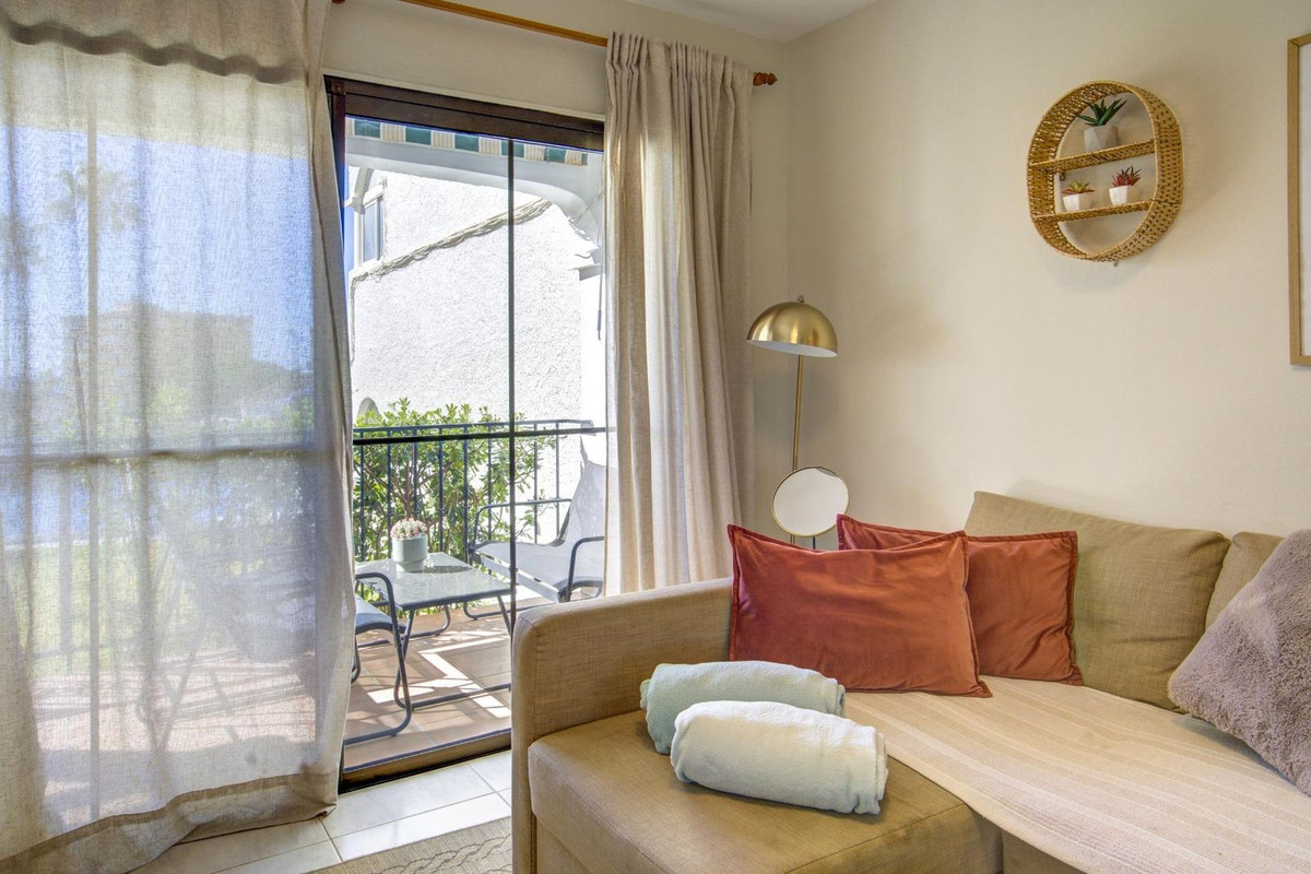 Begane grond appartement in El Chaparral-5