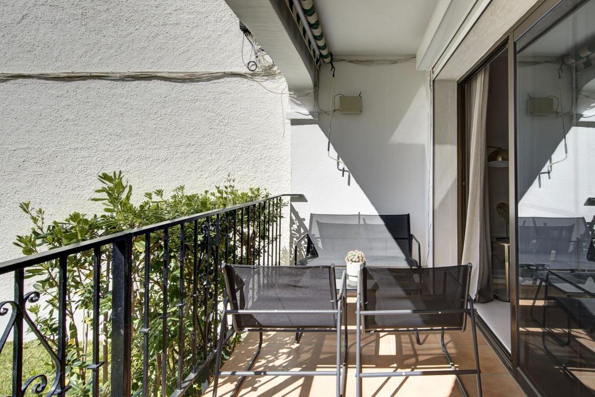 Begane grond appartement in El Chaparral-8