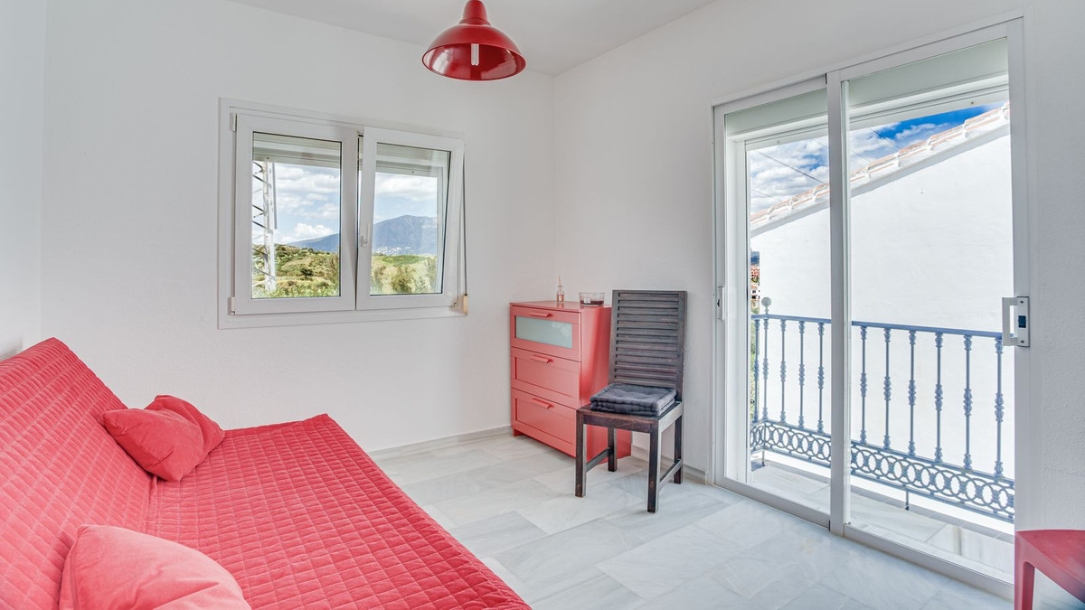 Tussenverdieping Appartement in El Chaparral-8
