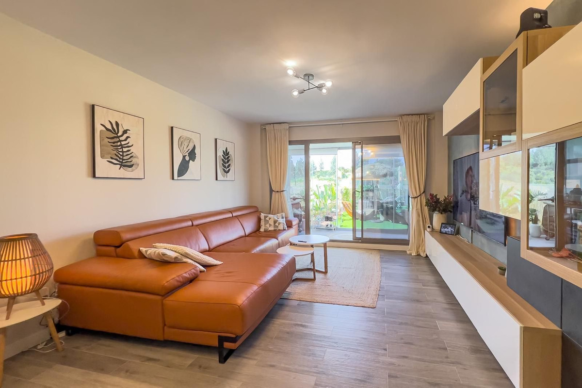 Appartement te koop in El Chaparral | 3 slaapkamers H5083216