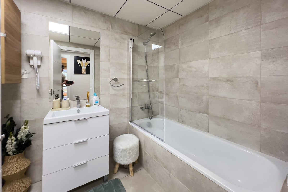 Appartement te koop in El Chaparral | 3 slaapkamers H5083216