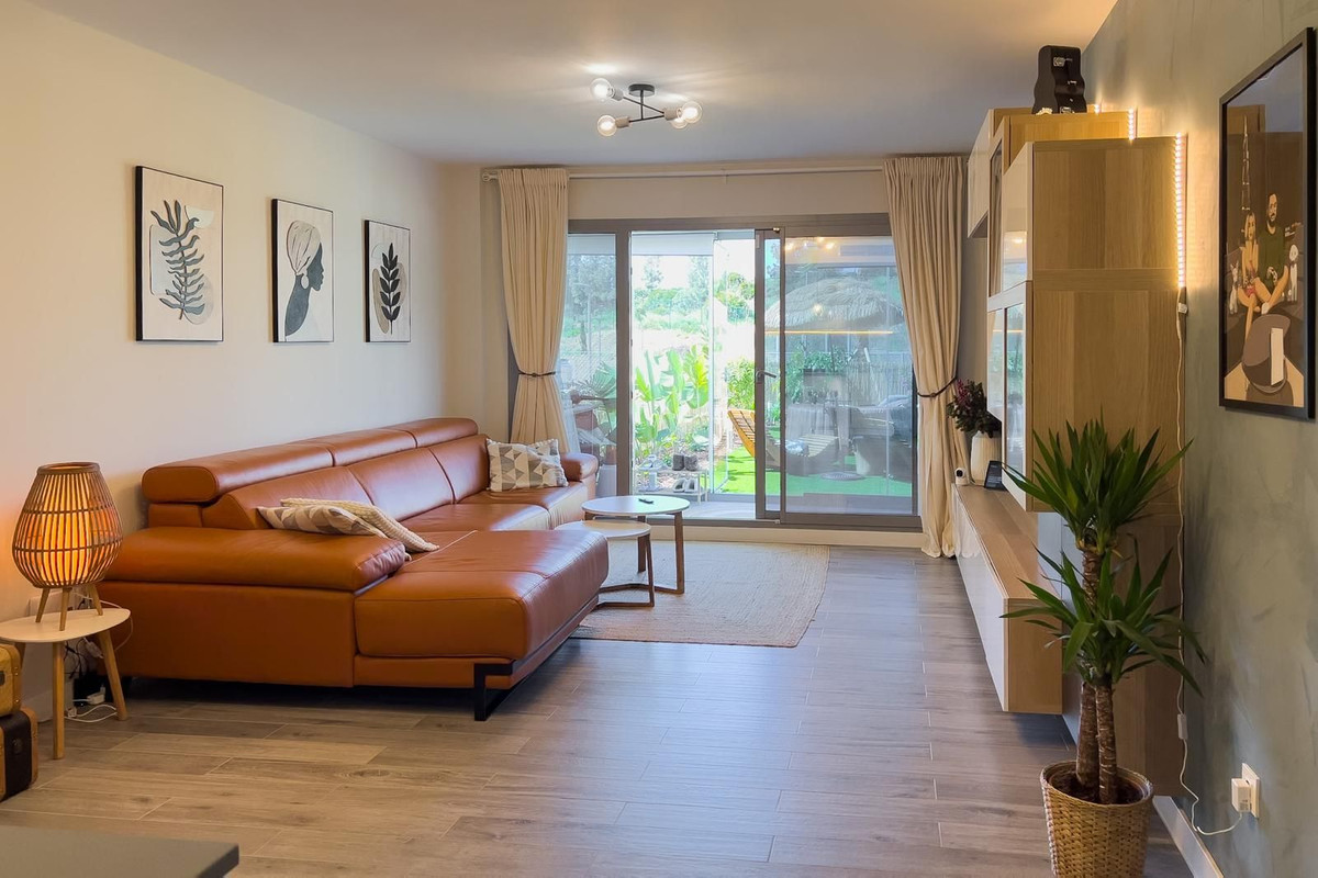Appartement te koop in El Chaparral | 3 slaapkamers H5083216