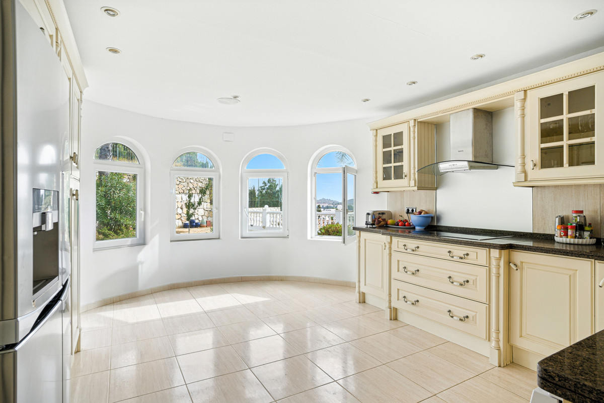 Penthouse te koop in El Chaparral | 5 slaapkamers H5146249