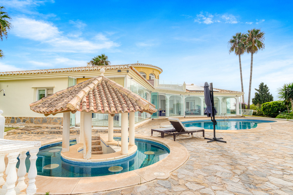 Penthouse te koop in El Chaparral | 5 slaapkamers H5146249