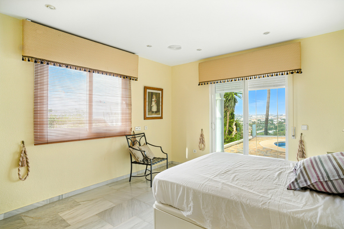 Penthouse te koop in El Chaparral | 5 slaapkamers H5146249