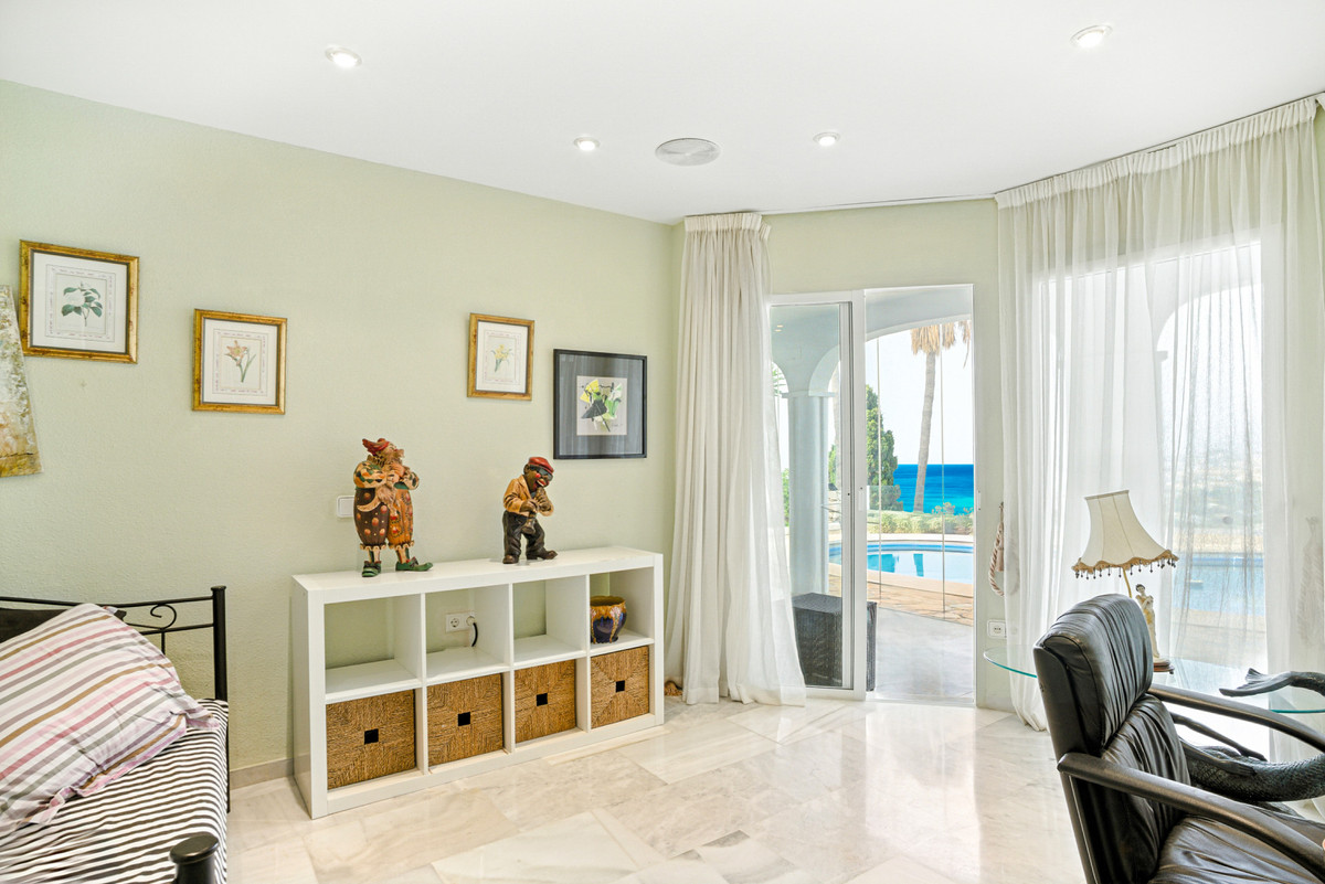 Penthouse te koop in El Chaparral | 5 slaapkamers H5146249