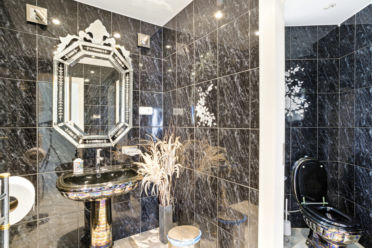 Penthouse te koop in El Chaparral | 5 slaapkamers H5146249