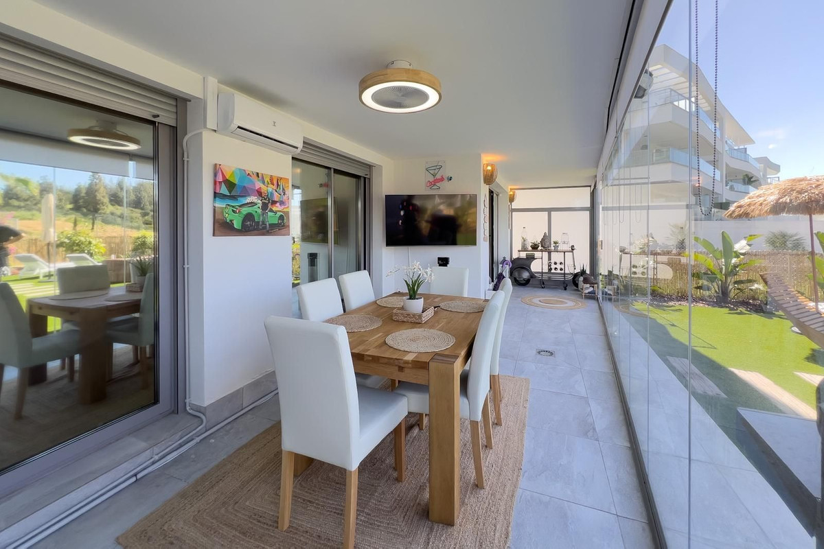 Appartement te koop in El Chaparral | 3 slaapkamers H5212330