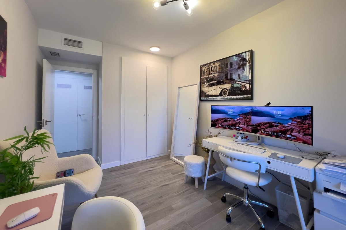 Appartement te koop in El Chaparral | 3 slaapkamers H5212330