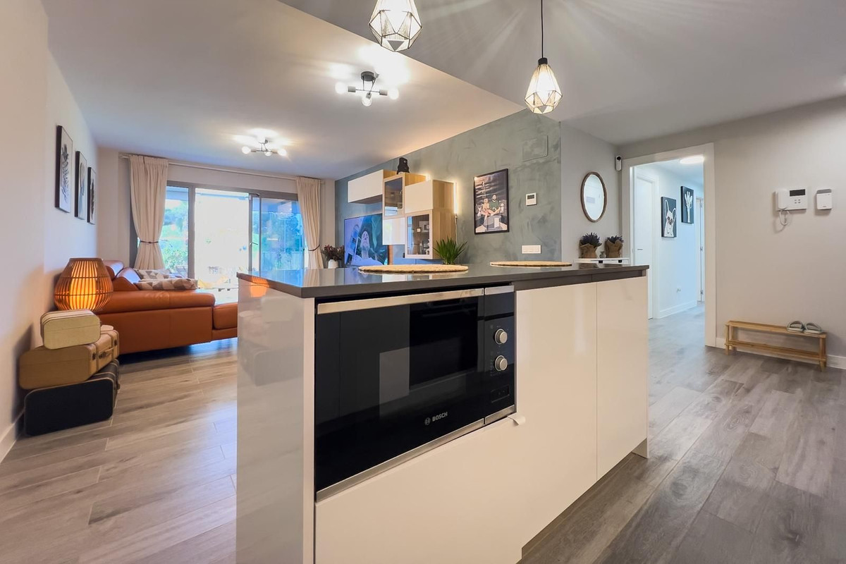 Appartement te koop in El Chaparral | 3 slaapkamers H5212330