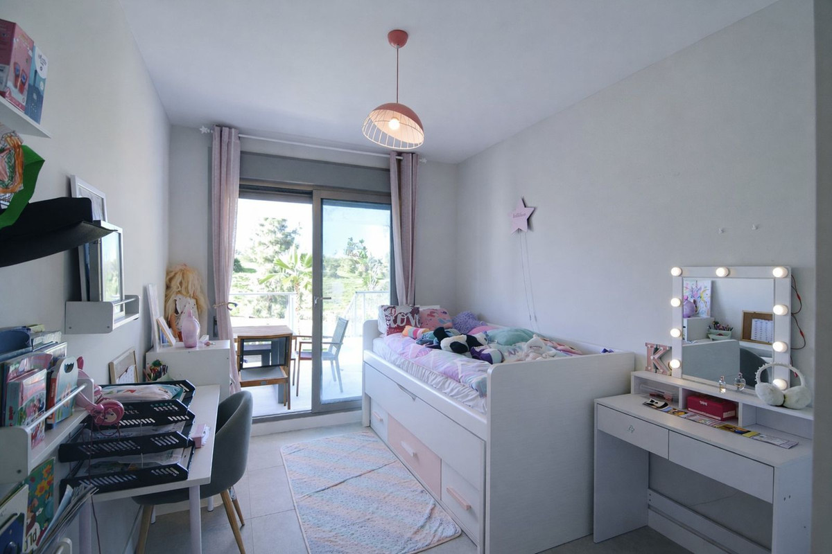 Appartement te koop in El Chaparral | 3 slaapkamers H5257690