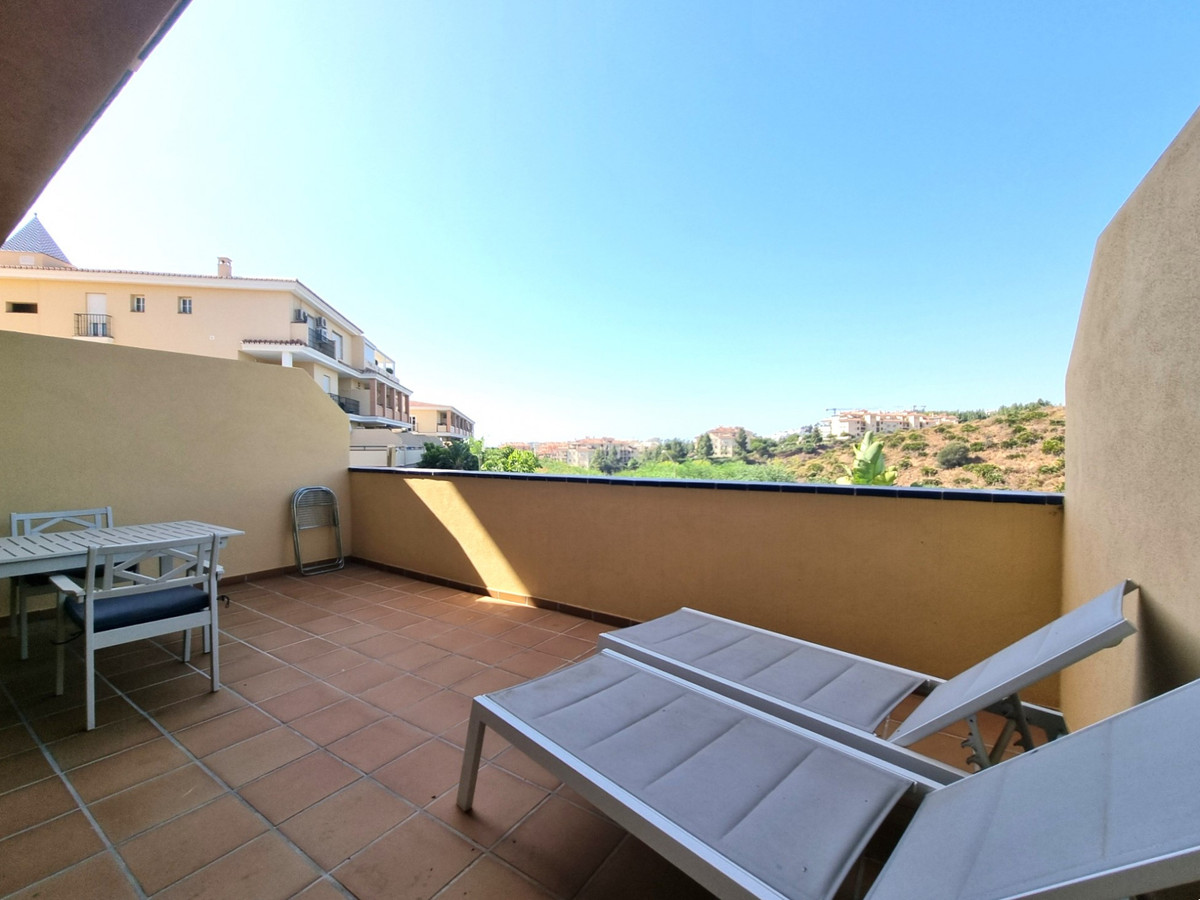 Appartement te koop in El Faro | 2 slaapkamers H5286766
