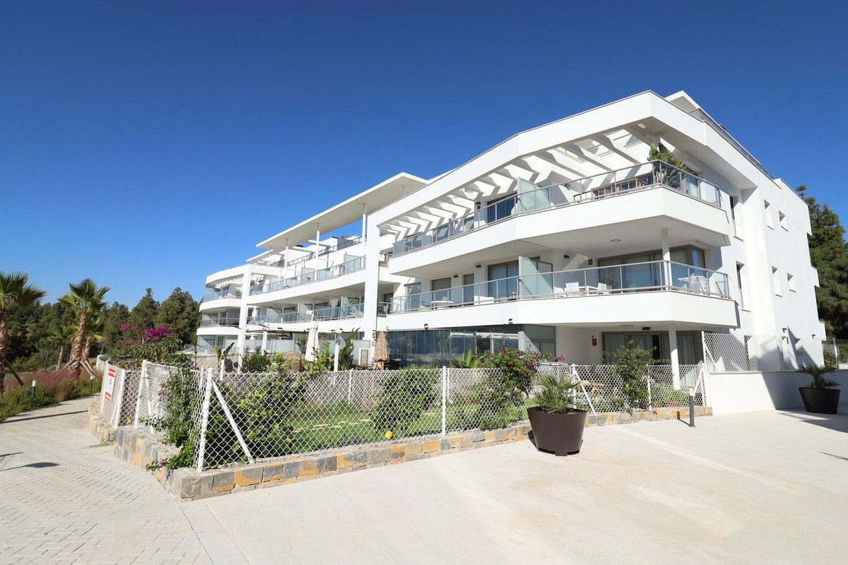 Apartment for sale in El Chaparral | 3 bedrooms H5395036