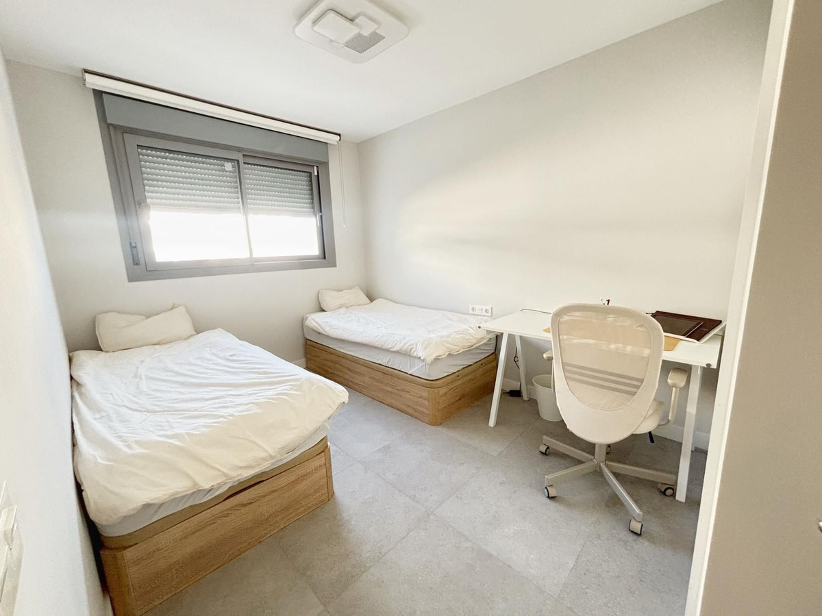 Apartment for sale in El Chaparral | 3 bedrooms H5395036