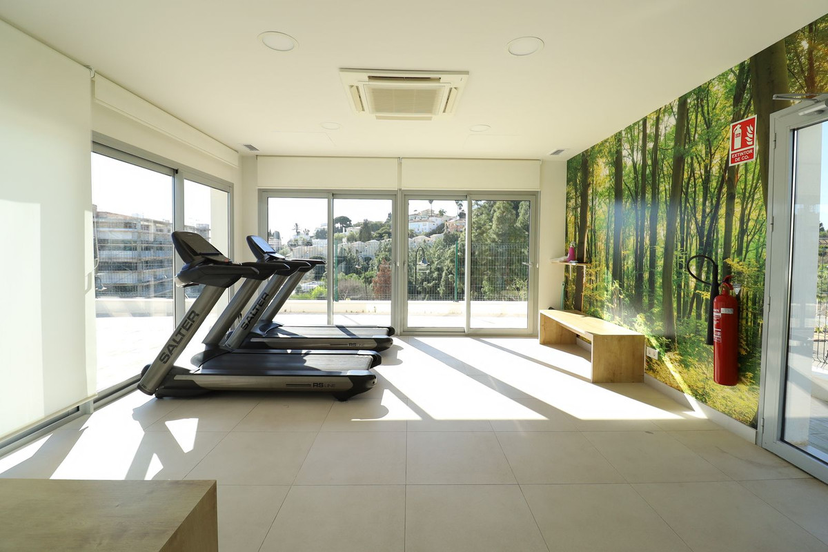 Apartment for sale in El Chaparral | 3 bedrooms H5395036