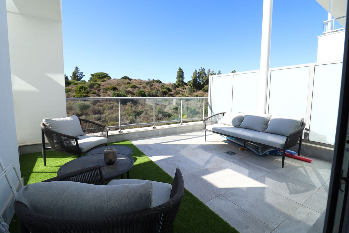 Apartment for sale in El Chaparral | 3 bedrooms H5395036