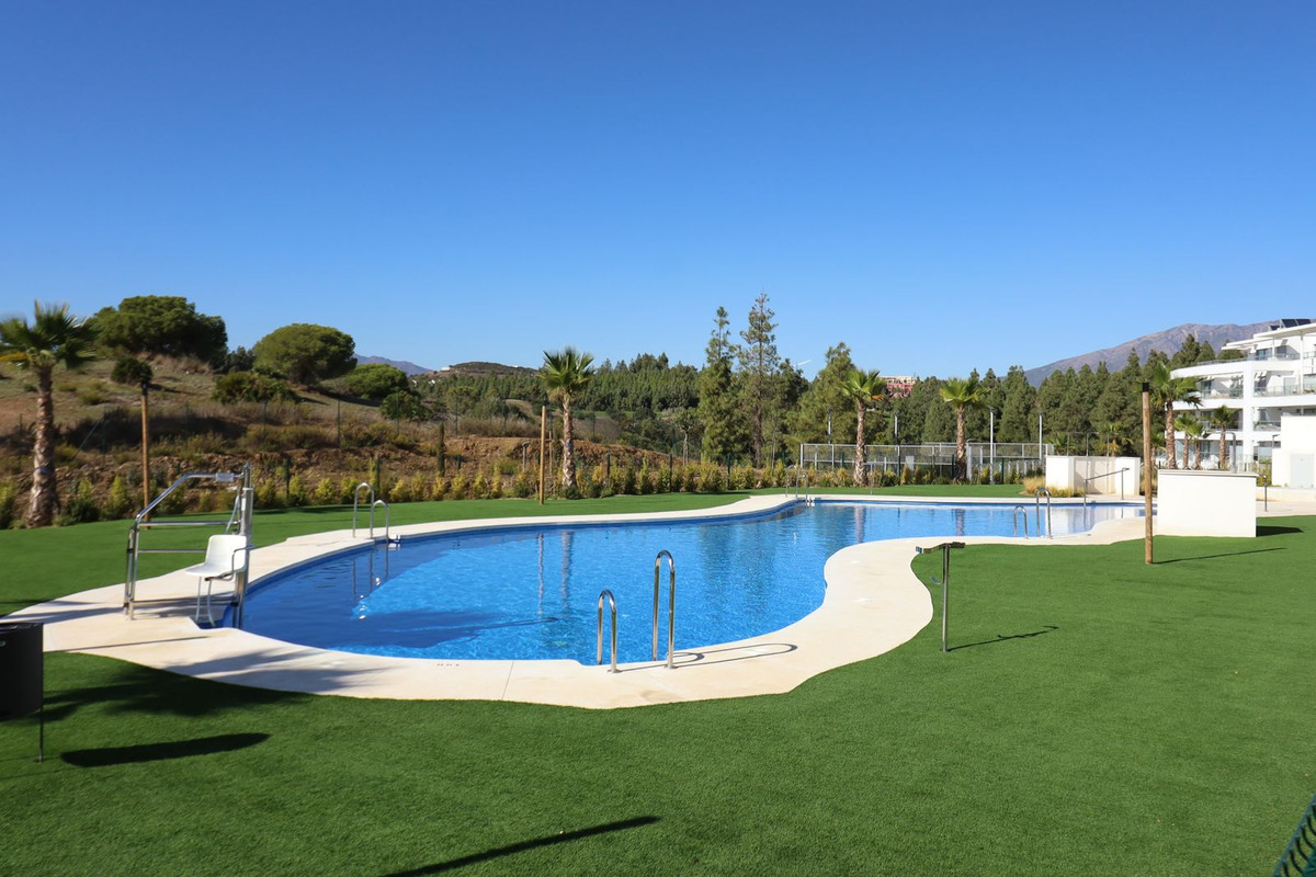 Apartment for sale in El Chaparral | 3 bedrooms H5395036