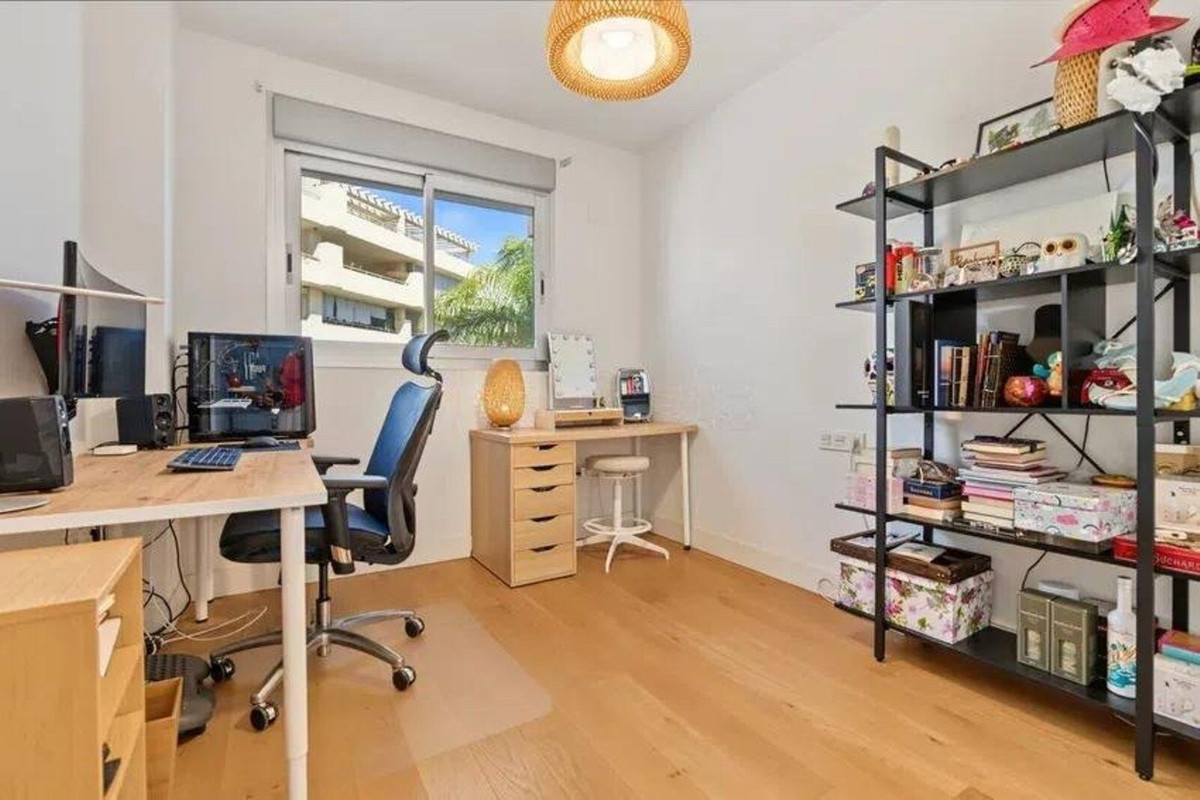 Appartement te koop in El Chaparral | 3 slaapkamers H5492416