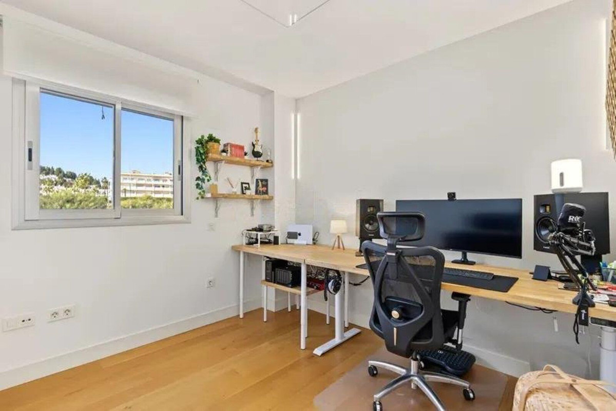 Appartement te koop in El Chaparral | 3 slaapkamers H5492416