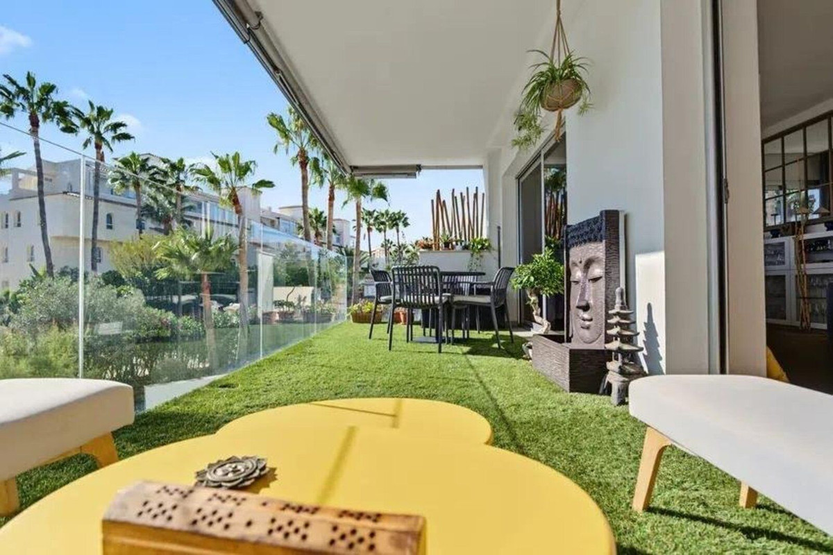 Appartement te koop in El Chaparral | 3 slaapkamers H5492416