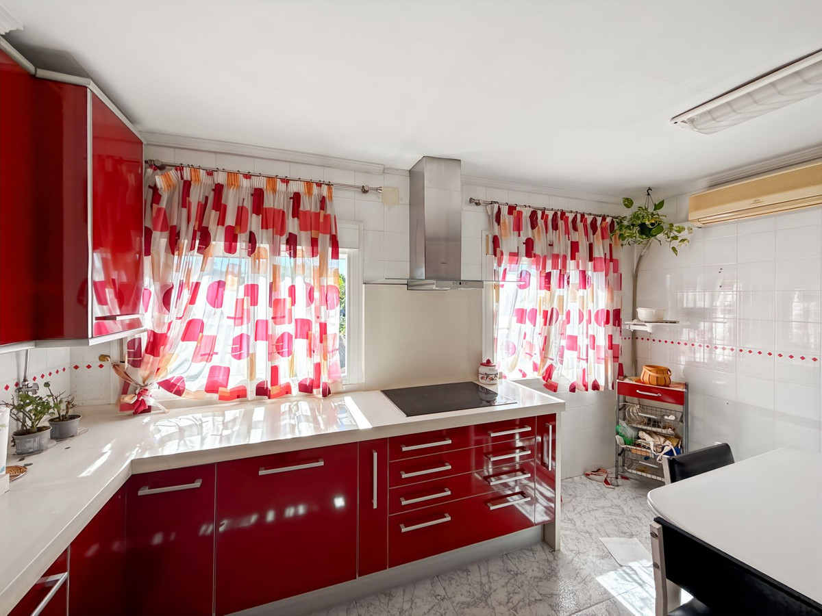 Appartement te koop in El Ejido | 6 slaapkamers H5047057