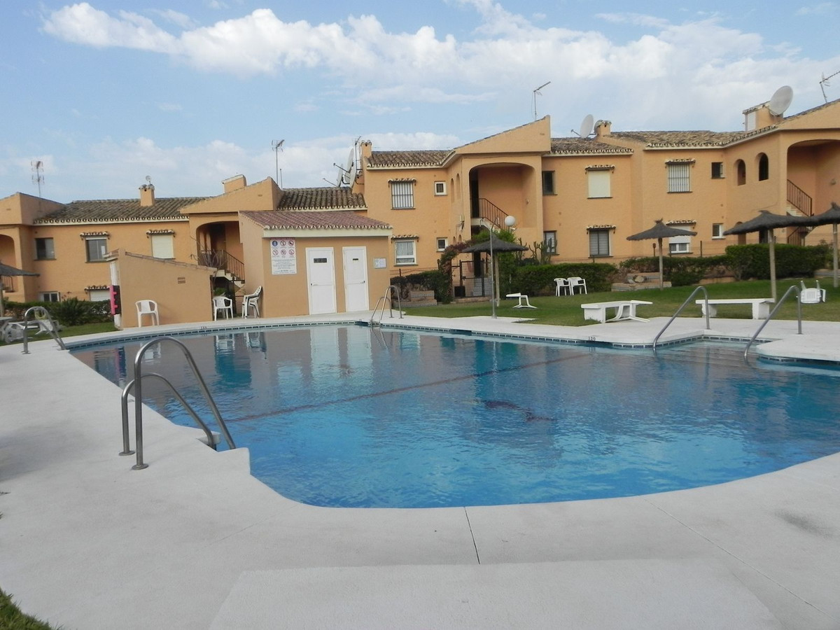 Appartement te koop in El Faro | 2 slaapkamers H5066779