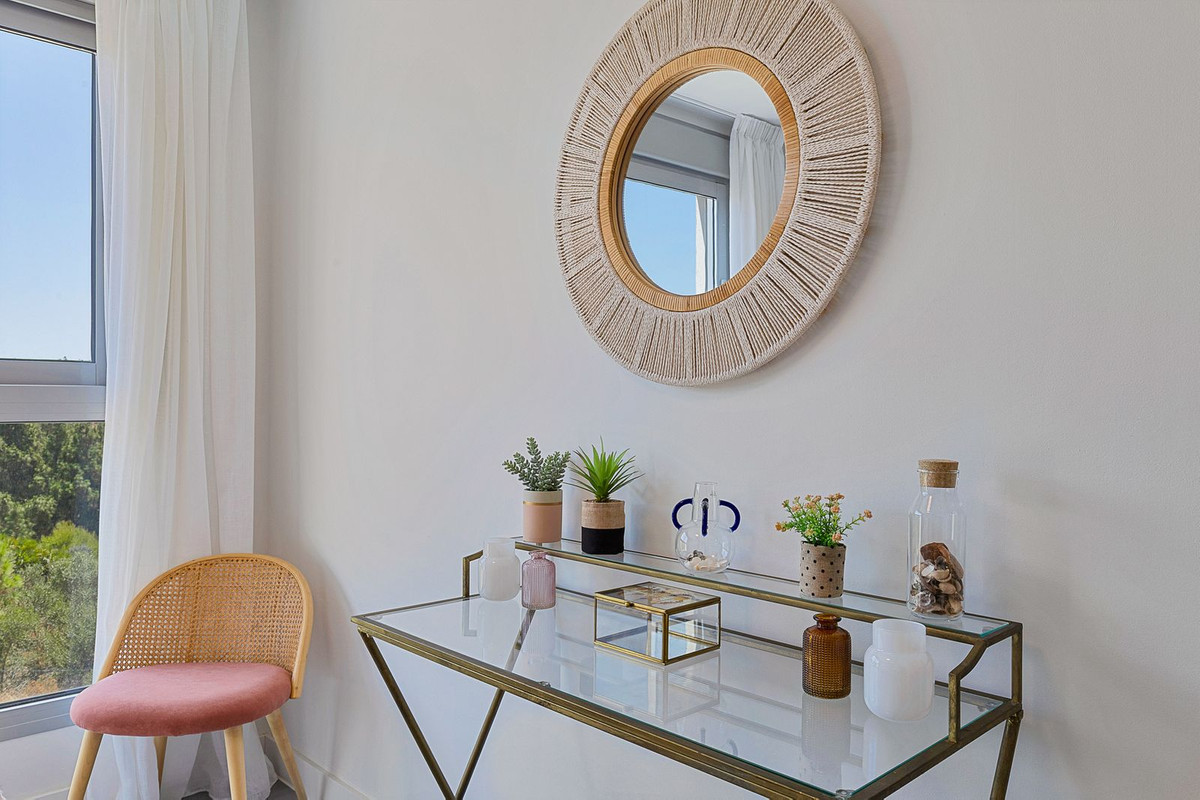 Appartement te koop in El Faro | 3 slaapkamers H5074216