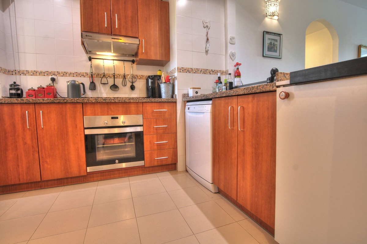 Appartement te koop in El Faro | 2 slaapkamers H5108494