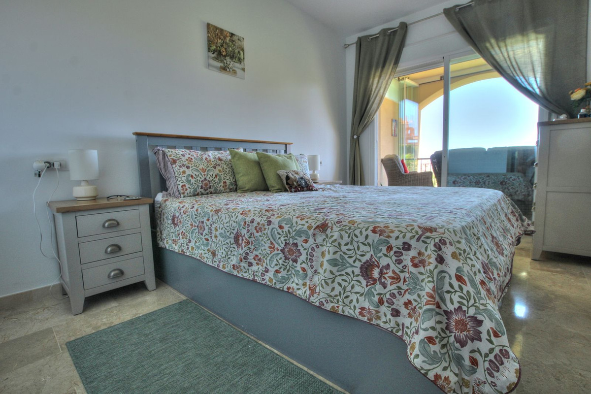 Appartement te koop in El Faro | 2 slaapkamers H5108494