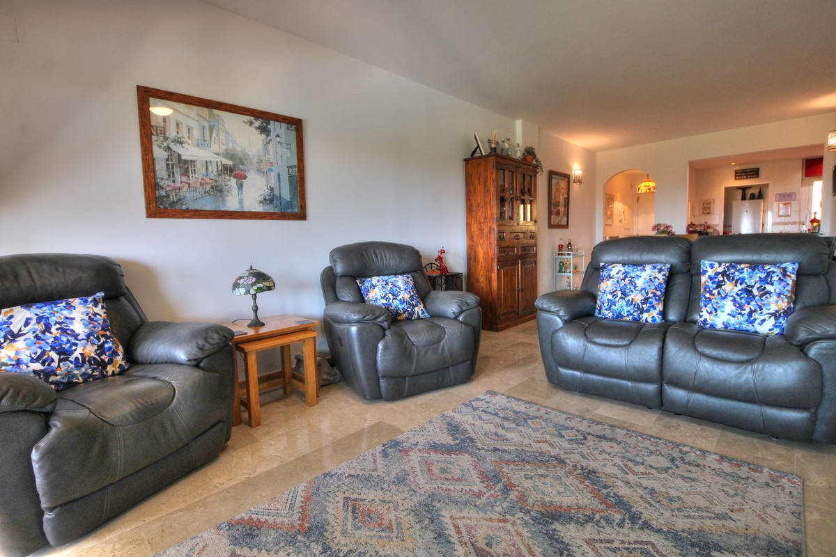 Appartement te koop in El Faro | 2 slaapkamers H5108494