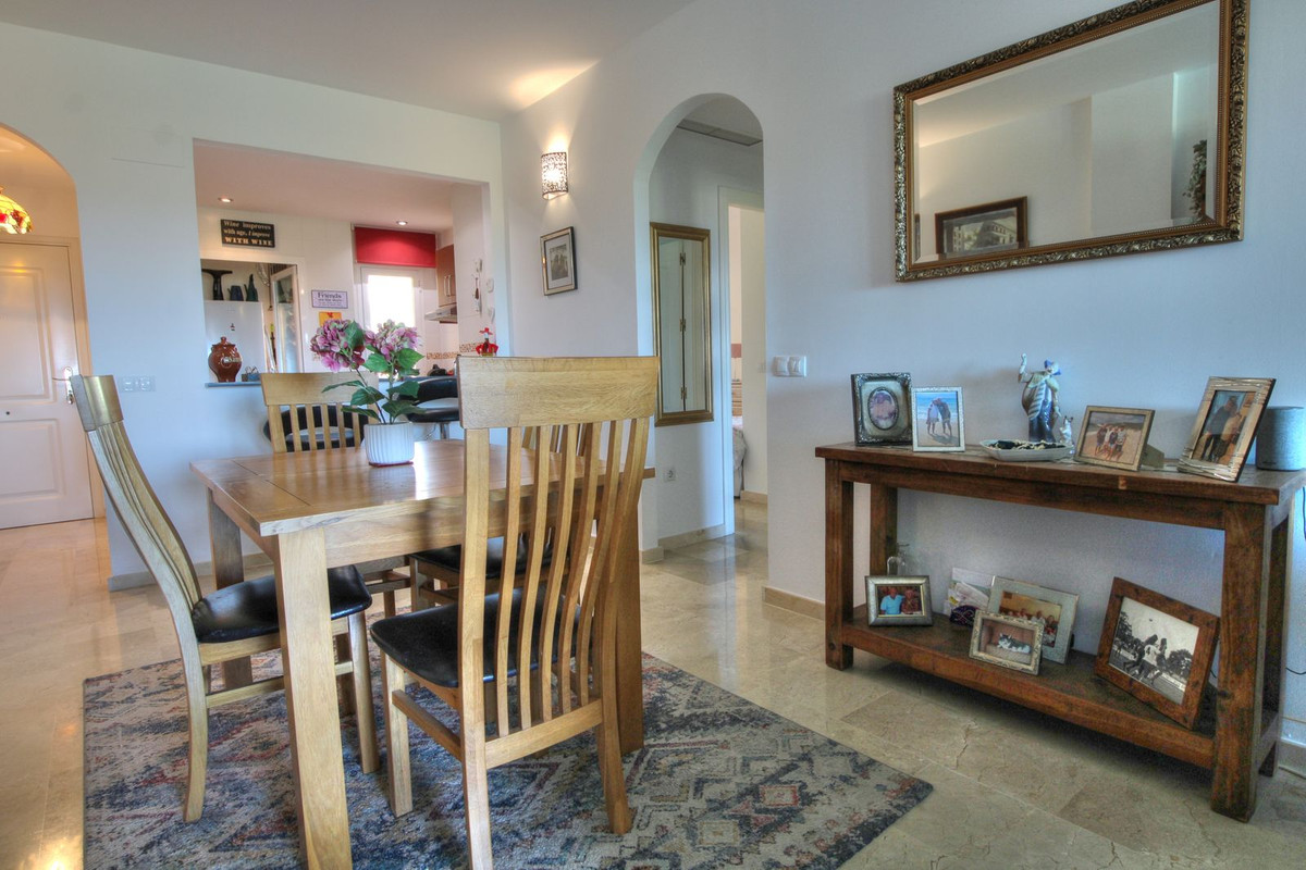 Appartement te koop in El Faro | 2 slaapkamers H5108494